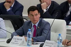 Глава Калмыкии назначил бывшего капитана сборной КВН постпредом при президенте