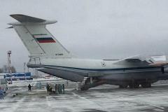 В Екатеринбурге ищут пассажиров рейса, которые летели с заболевшей коронавирусом женщиной