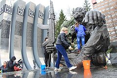 На площади Советской Армии сегодня состоится субботник