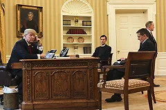 Флинн решил дать показания о связях с Россией в обмен на иммунитет