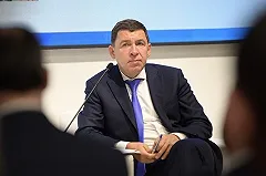 Свердловским политикам запретили сплетничать про губернатора