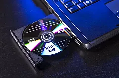 Студент из Челябинска по интернету развратил 50 детей со всей России