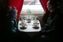 Увеличилось число жертв столкновения грузовика с пассажирским поездом в ХМАО