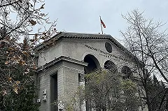 Стало известно, кто дал следствию показания на президента УрФУ Кокшарова