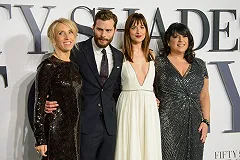 Режиссер «50 оттенков серого» отказалась снимать продолжение картины