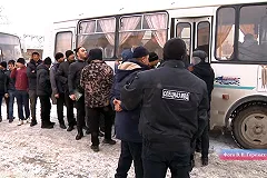 На знаменитой екатеринбургской овощебазе поймали нелегалов