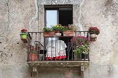 Циан: «вторичка» дешевеет на 3% на каждый километр удаления от центра