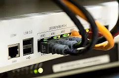 В Госдуме предложили запретить детям интернет до 14 лет