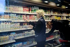 Недельная инфляция в России впервые за 10 месяцев замедлилась до нуля