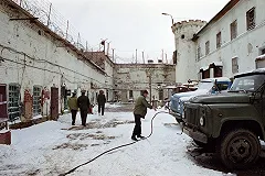 Пытки в колонии: Макаров боится, что ему «устроят» самоубийство