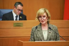 Илья Варламов — депутату Святенко: Очень хочется безнаказанно гонять по Москве со скоростью 80 км/ч?