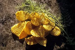 Правительство не поддержало законопроект о налоге на чипсы и газировку