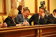 В Кремле прокомментировали назначение Сердюкова пословицей