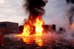 Игиловцы подожгли пять нефтяных скважин в Ираке