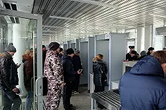 На вокзале Екатеринбурга будут досматривать выходящих из поездов