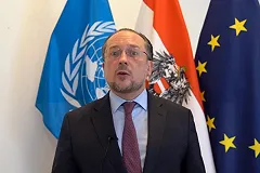 Глава МИД Австрии Шалленберг потребовал от России «убрать руки от Украины»