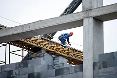 На одной из строек Екатеринбурга обнаружили тело 17-летнего парня