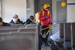 Санврачи рассказали, какой курьер по доставке еды считается безопасным