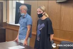 Суд арестовал 18-летнюю москвичку, сбившую насмерть двух детей на пешеходном переходе