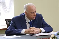 Бастрыкин проверит действия сотрудника «Уральских авиалиний», не пускавшего пассажиров в самолёт