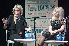 В Центре Мейерхольда сняли с показа оперетту с участием Толоконниковой