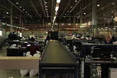 Новогодние заказы россиян из Китая в декабре доставили в Екатеринбург 10 бортов