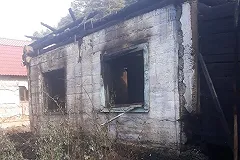 В Свердловской области в пожаре погибли три человека