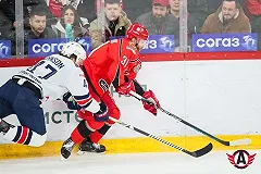 «Автомобилист» обыграл «Металлург» в матче плей-офф Кубка Гагарина