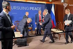 «Неплохие шансы»: на Аляске завершились переговоры Путина и Трампа