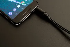 СМИ: Google приостановил продажу рекламы на своих сервисах в России