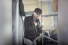 Екатеринбуржец устроил пьяный дебош в трамвае