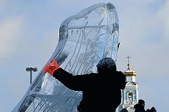 В Екатеринбурге в канун Рождества открывается еще одна локация с ледовыми скульптурами