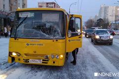 В Екатеринбурге столкнулись два автобуса: очевидцы сообщают о пострадавших