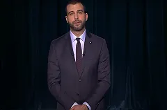 Собчак сообщила о том, что Ургант вернется в Россию, чтобы выступить в Екатеринбурге