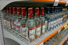 Цена на водку в России выросла почти на восемь процентов