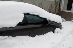Откопали имущество: в Екатеринбурге вернули женщине машину, которую проиграл её супруг