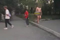 По улицам свердловского города разгуливал полностью обнажённый мужчина