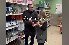 «Будто старые знакомые»: в магазине на Уралмаше засняли воров-постоянников