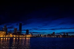 «Северное сияние» в Екатеринбурге оказалось отблесками фонарей