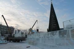В Екатеринбурге начинается строительство ледового городка, который в этом году обещали не возводить