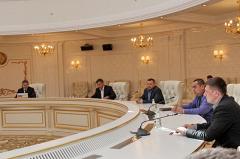 Дипломат анонсировал участие Суркова в заседании контактной группы в Минске