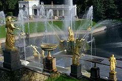 На Avito нашли пропавшие кованые ворота с дачи Александра II