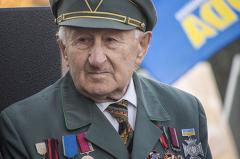 На Украине снесли памятник советскому разведчику Кузнецову