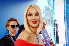 Лера Кудрявцева уйдет с «Муз-ТВ» после скандала