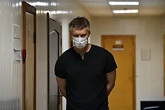 Свердловский областной суд сократил арест Евгения Ройзмана до одних суток