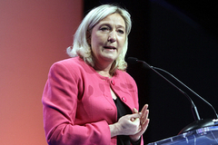 Марин Ле Пен обвинила Европу в эскалации ситуации на Украине