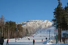 Как изменились цены на горнолыжных курортах Урала в новогодние праздники