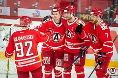 «Автомобилист» обыграл «Нефтехимик» и вышел в плей-офф Кубка Гагарина