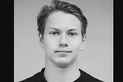 Семнадцатилетний хоккеист из Свердловской области скончался после укуса клеща