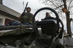 Ополченцы объявили о завершении отвода тяжелых вооружений